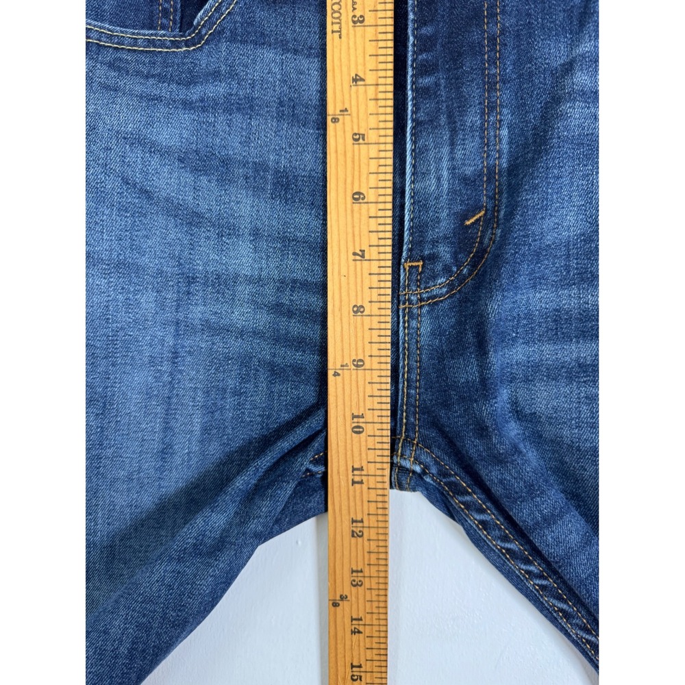 Classic Levi's 513 Mens 31x32 Slim Straight Jeans Blue Medium Wash Stretch Denim - Picture 6 of 10